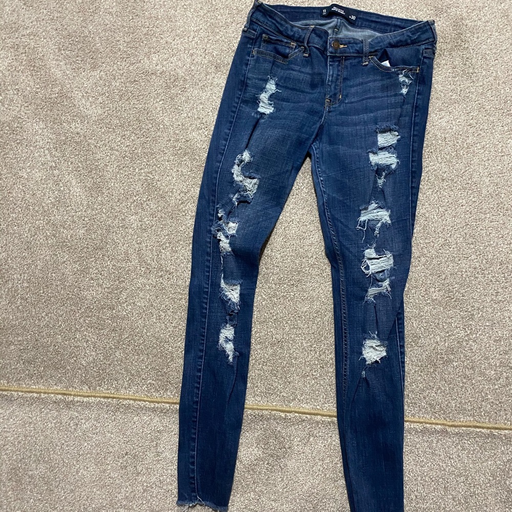 Dark ripped jeans